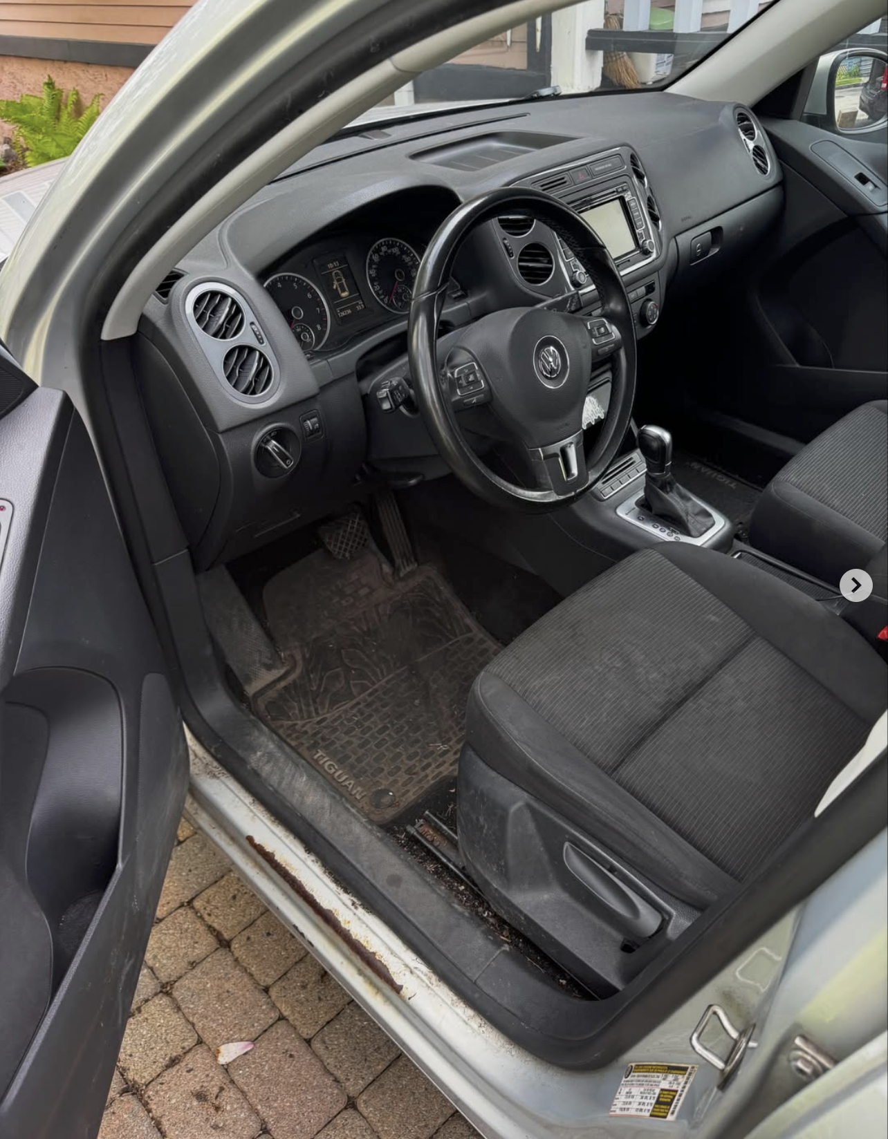 Before: VW Tiguan — full interior detail, mats & seats